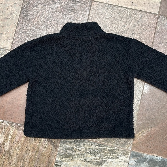 GAP kids fuzzy pullover size 10 years - Picture 4 of 4